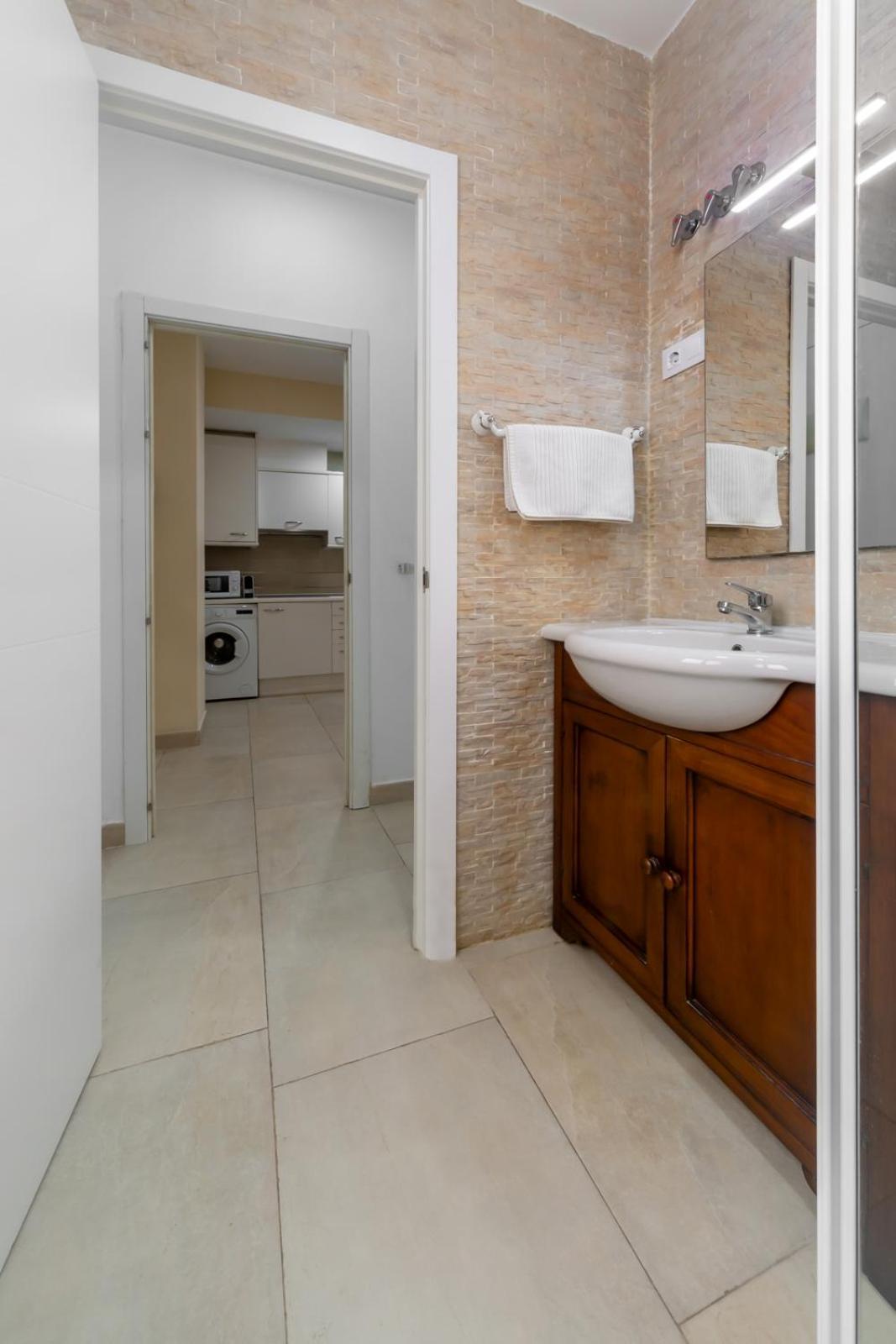 Nest Silence Apartment บาเลนเซีย ภายนอก รูปภาพ